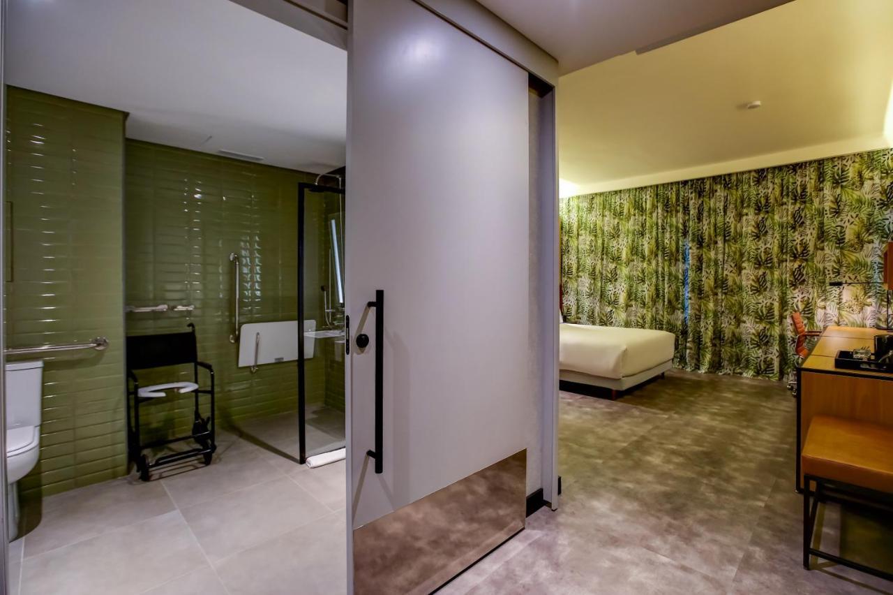 Hilton Garden Inn Reboucas Sao Paulo Bagian luar foto