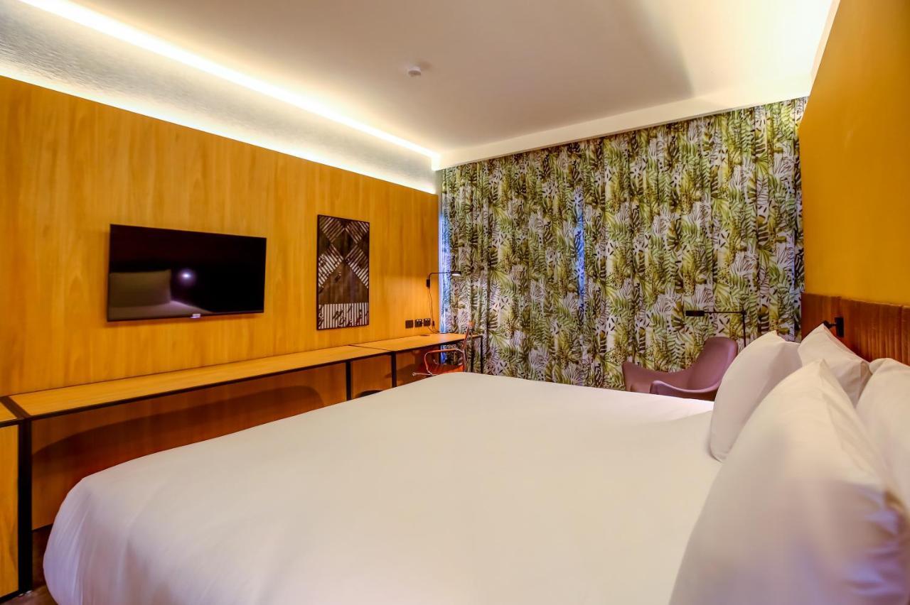 Hilton Garden Inn Reboucas Sao Paulo Bagian luar foto
