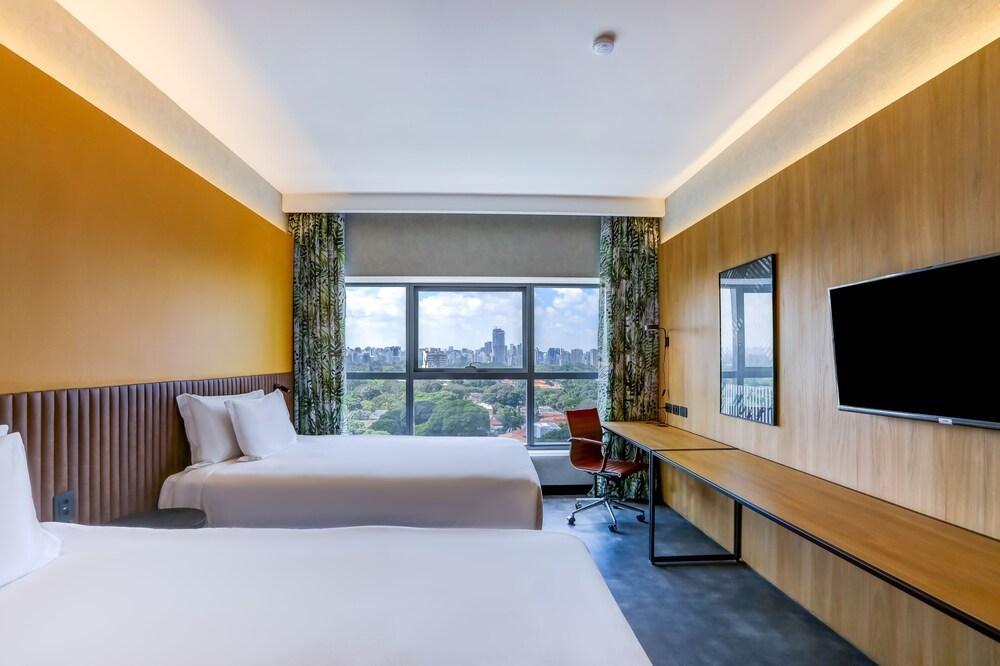 Hilton Garden Inn Reboucas Sao Paulo Bagian luar foto